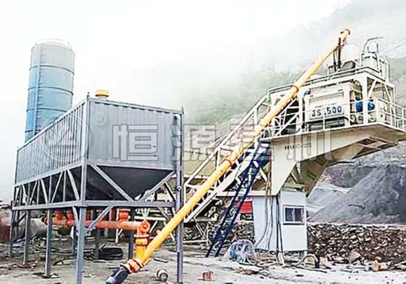 臥式水泥倉生產車間